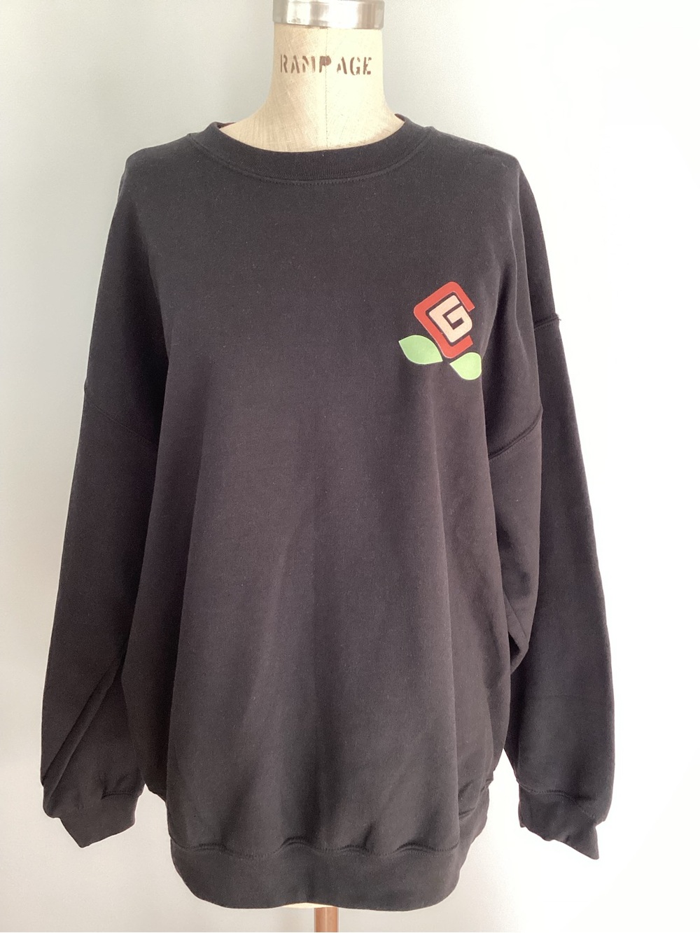 Women’s Gildan Black Crewneck Staff Sweatshirt with Small Chest Logo Size XLarge